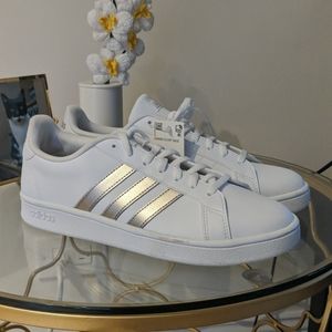 Adidas Grand Court Women's Size 9